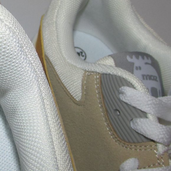 MOZ Air Cushion Sneakers Size 6 - Picture 9 of 10